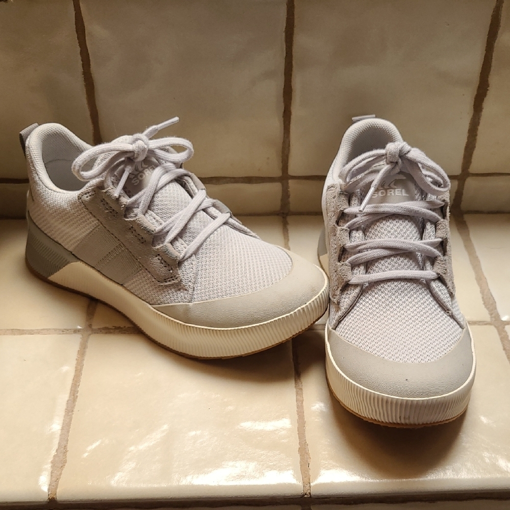 Sorel Gray Sneakers Minimalist Design